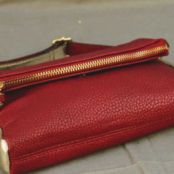 Nicole Miller Crossbody Stashpocket Purse-NWOT - Picture 5 of 6